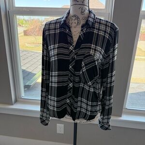 Rail Black and White Plaid Button-Up Shirt (small)